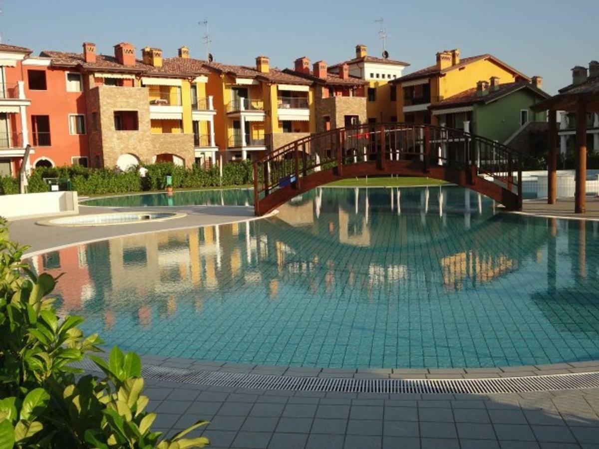 Appartamento Corina Sirmione Exterior foto